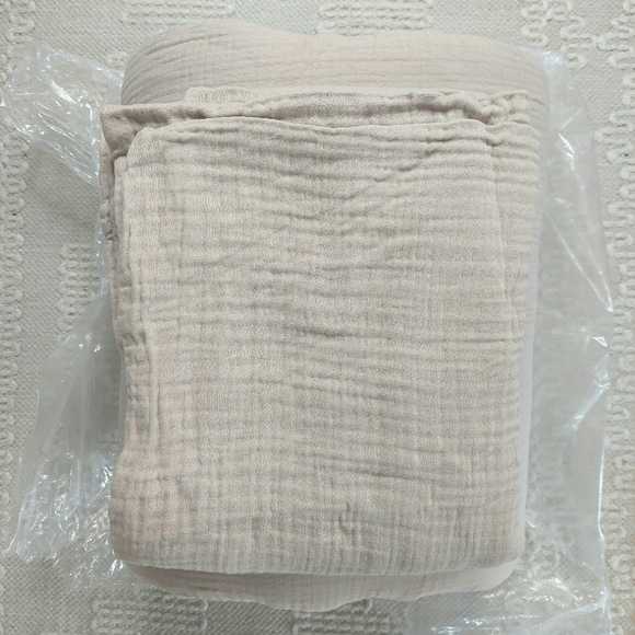 NWOT- Quince Organic Cotton Dune Airy Gauze Duvet Cover! King/ Cal King(809) - Picture 9 of 14